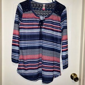 Ladies long sleeve tee